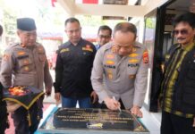 Kapolrestabes Makassar Resmikan Gedung Sekretariat FKPM Sektor Manggala