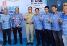 Punya Program yang Relevan di Makassar hingga Danny Pomanto Raih Satyalencana Wira Karya dari Presiden Jokowi