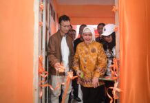 Resmikan Posko Pemenangan di Barombong, Tuai Sorakan INIMI Walikota ta’ Indira Yusuf Ismail