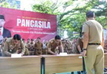 Pj Sekda Makassar Deklarasi dan Tandatangani Pakta Netralitas ASN Pemkot Makassar