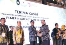 Sekda Makassar Terima Penghargaan atas Dukungan Pemkot Makassar pada Produk TKDN