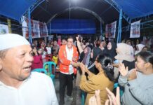 Tidak Ingin Diduakan Emak-emak di Palopo Teriak Hanya Satu