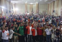 Pilkada Momen Merubah Nasib, Warga Sinjai Tumpah Ruah Dukung Cagub Danny Agar Sulsel Lebih Baik