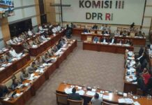Kapolda NTT Ungkap: Ipda Rudy Dipecat Karena OTT Lagi Karaoke Sama Polwan Sambil ‘Mabok’