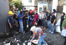 Pemkot Makassar Hadir Pulihkan Lingkungan Pasca-Kebakaran Jalan Laiya Lewat Sabtu Bersih