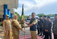 Suhartina Bohari Lepas Kontingen Korpri Maros
