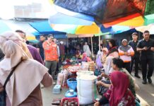 Teriakan ‘DIA Menang’ Menggema di Pasar Sentral Pinrang