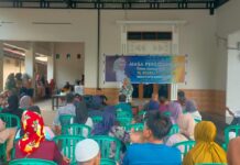 Di Reses Anggota DPRD Kabupaten Maros, Hj. Rosdiana H.Said Warga Aspirasikan Lampu Penerangan dan Bedah Rumah