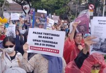 Mahasiswa Ramai-Ramai Tolak PPN 12 Persen, Ini Alasannya!