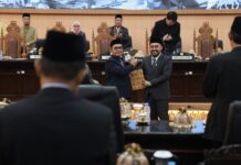 Pemkot dan DPRD Makassar Setujui 15 Usulan Pembentukan Perda Tahun 2025