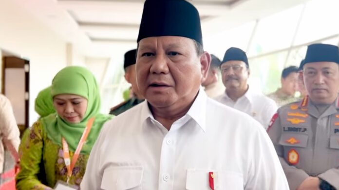 FOTO: Presiden Prabowo Subianto pada acara Muslimat NU di Surabaya. (ist)
