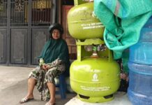 Gas Melon Tak Lagi Dijual Bebas, Warga Keluhkan Sulitnya Akses
