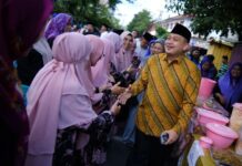 Buka Puasa Bersama di Maccini, Munafri Arifuddin Ajak Masyarakat Dukung Kebersihan Masjid dan Fasilitas Umum
