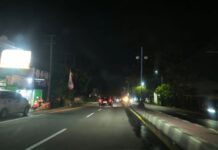 Pengendara Keluhkan Kondisi Jalan Poros Maros – Pangkep Yang Gelap dan Berlubang