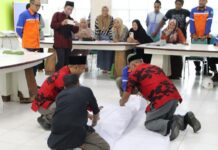 Komitmen Sosial PT Semen Bosowa, Warga Dilatih Tata Cara Pemulasaran Jenazah
