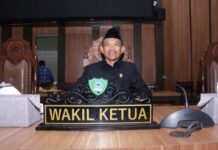 Wakil Ketua DPRD Maros Apresiasi Pencairan THR ASN dan Kepala Desa Oleh Bupati