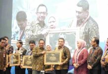 Pemkot Makassar Raih Penghargaan SPM Awards 2025 dari Kemendagri