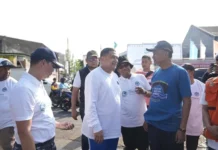 Peringatan Hari Lingkungan Hidup, Wali Kota Makassar Pimpin Aksi Bersih Kanal dan Pasar