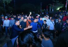Temui Pengunjuk Rasa, Gubernur Sulsel Ajak Masyarakat Menahan Diri