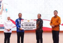 Gubernur Sulsel Salurkan Rp1 Miliar untuk Korban Kebakaran Sorowako