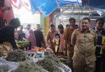 Wali Kota Makassar Sidak Pasar Pabaeng-baeng, Harga Beras Dinilai Terkendali