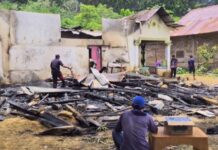 Kebakaran Hanguskan Rumah Panggung di Maros, Kerugian Capai Ratusan Juta