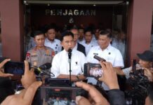 Menko Kumham Yusril Tinjau Tahanan Kerusuhan DPRD Sulsel