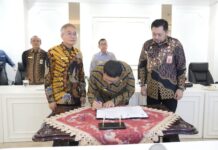 Wali Kota Makassar Teken Kerja Sama Tripartit untuk Optimalisasi Pajak
