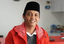 Sekjen PSI Bocorkan Sosok “R” dari Sulsel, Publik Tebak Rusdi Masse?