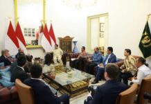 Prabowo Terima Michael Bloomberg di Istana Negara, Bahas Penguatan SDM Indonesia