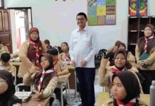 Taruna Ikrar di Hadapan Anak-anak: Pesan Cinta Prabowo dan BPOM Lewat Makan Bergizi Gratis