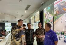 Chaidir Syam Tinjau Command Center Surabaya, Siap Diterapkan di Maros