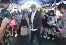 Reses di Pannampu, Legislator Makassar Wiliiam Desak PU Keruk Drainase