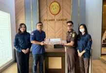 Kejari Maros Terima Pengembalian Uang Korupsi Internet Rp1,04 Miliar