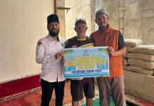 Momentum Dzulhijjah, Alumni SMPN 2 Maros Angkatan 99 Donasikan 35 Sak Semen untuk Pembangunan Masjid
