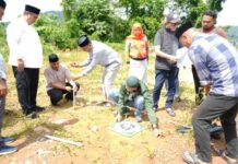Pembangunan Masjid RSUD Camba Dimulai, Bupati Maros Pantau Penentuan Arah Kiblat