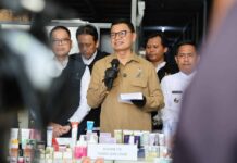 Taruna Ikrar Pimpin BPOM Bongkar Gudang Kosmetik Ilegal Bernilai Rp27,6 Miliar