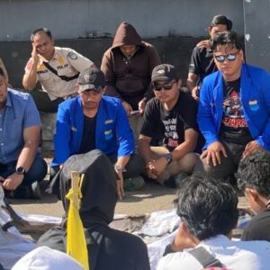 Ditemui Langsung Ketua Dprd, Mahasiswa Desak Penyelesaian Tambang Ilegal Di Maros