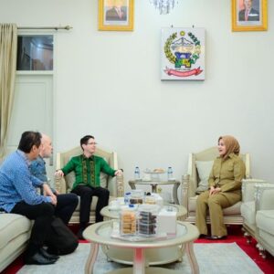 Bertemu Konjen Australia, Wagub Sulsel Bahas Perluasan Program Sanitasi Rise Di Sulsel