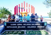 Gubernur Sulsel Resmikan Tugu Ujung Aspal Selatan Sulawesi di Selayar