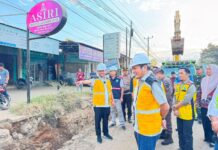 Perjuangan Irfan AB Membuahkan Hasil, Jalan di Moncongloe yang Viral karena Banjir Mulai Dibenahi