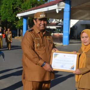 Pemkab Maros Beri Penghargaan Opd Berprestasi Di Momen Hut Ke 67, Bkpsdm Jadi Yang Terbaik