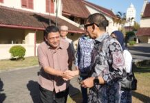 Didampingi Wali Kota Makassar, Fadli Zon Tinjau Benteng Rotterdam Siapkan Revitalisasi