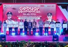 Gebyar Pendapatan 2026, Gubernur Sulsel Beri Penghargaan kepada Wajib Pajak dan Perusahaan Taat Pajak