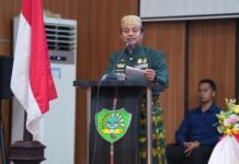 Viral Pernyataan Jalan Rusak Ditanami Pisang, Gubernur Sulsel Beri Penjelasan Begini!