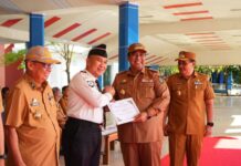 Bupati Maros Beri Penghargaan ke OPD, Tegaskan Komitmen Wujudkan Kabupaten Layak Anak