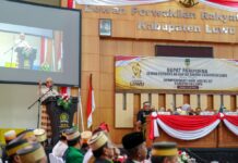 Hadiri Paripurna HUT Luwu, Gubernur Sulsel Bawa Kabar Baik: Bantuan Rp10 Miliar Digelontorkan