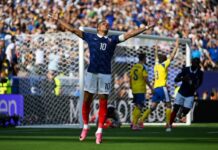 Mbappe Samai Rekor Messi, Prancis Singkirkan Swedia 3-0 ke 16 Besar