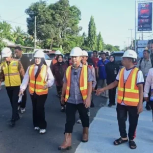 Gubernur Sulsel Cek Langsung Pembangunan Jalan Pangkajene-Rappang Sepanjang 9,3 Km