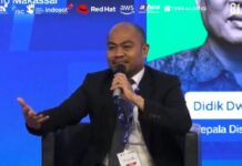 Kadis Kominfo Makassar Paparkan Strategi Integrasi 358 Aplikasi di Forum Smart City